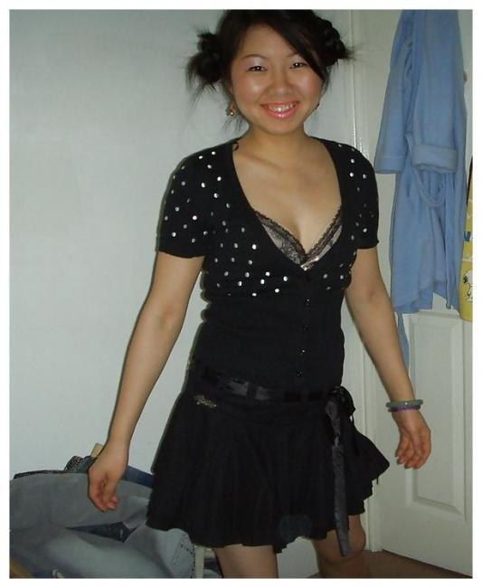 Nouvelle fille asiatique débarque